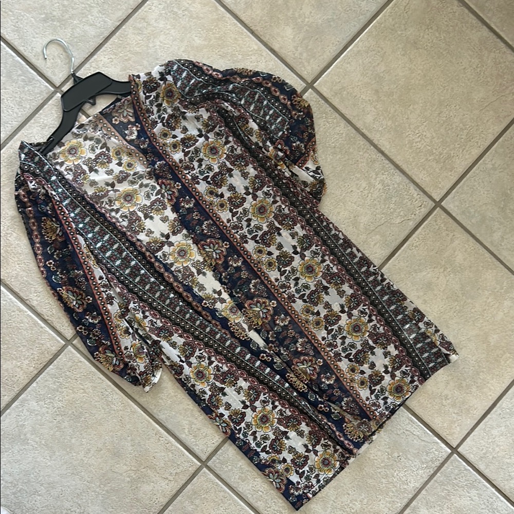 Floral Patterned Women's Top